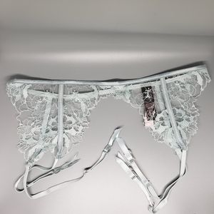 Victoria's Secret dusty blue Embroidered garter belt medium/large nwt